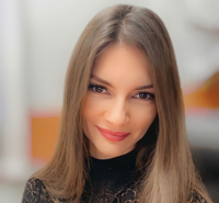 IMG_isaeva-mini.jpg
